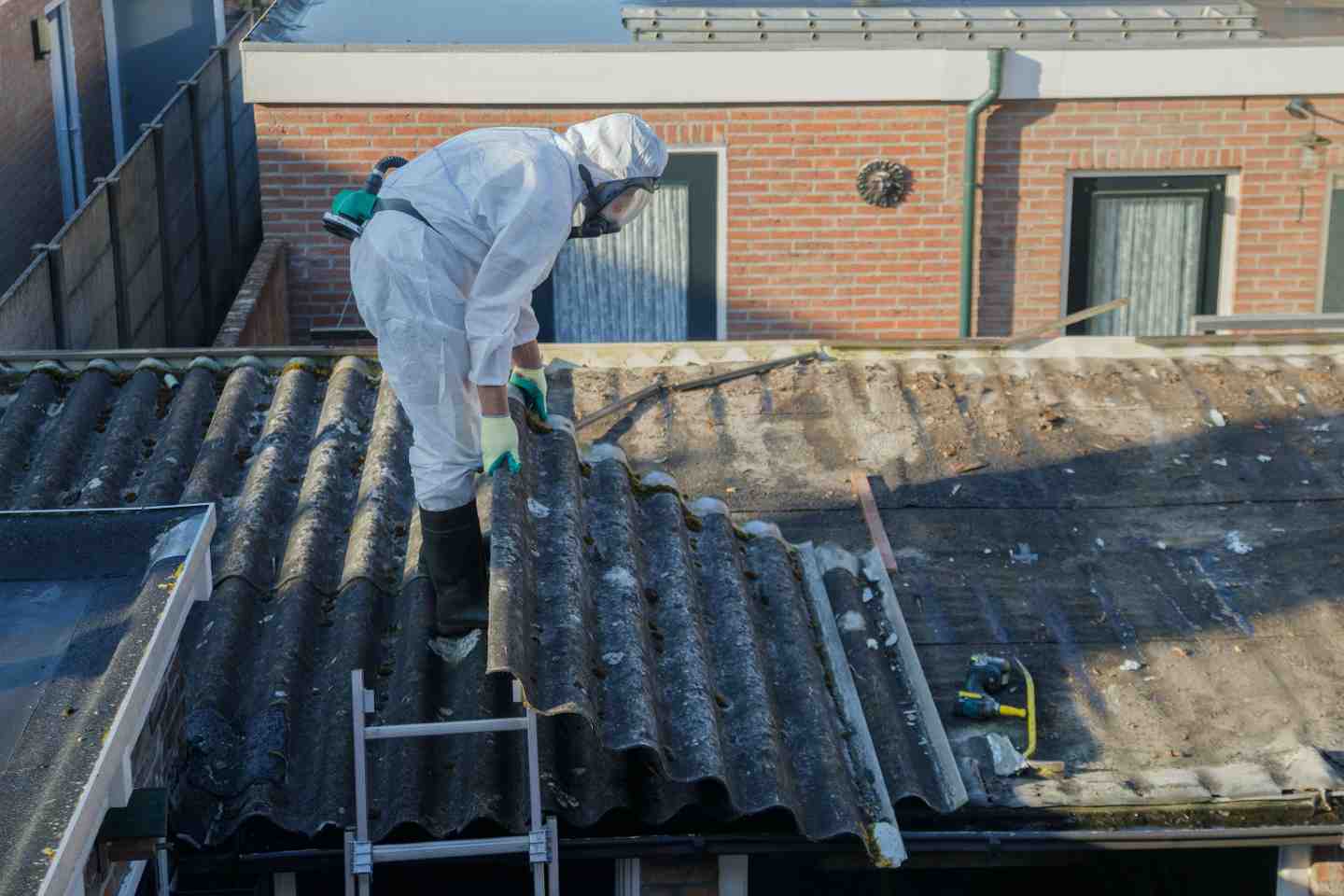 Specialist asbestos removal to a rooftop in Norwich